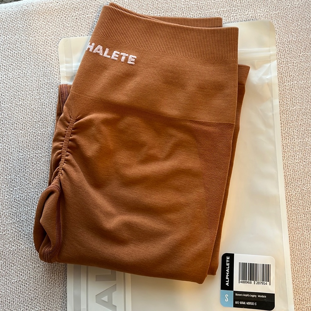 Alphalete Amplify legging